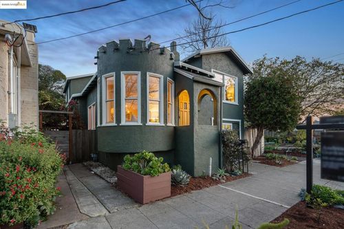 1424 Ward St, Berkeley, CA, 94702-2250 | Card Image