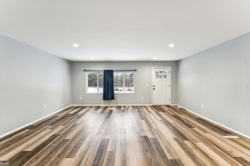 4875 Sheridan Rd, Millington, MI, 48746 | Card Image