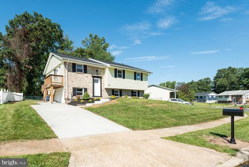 8265 Ahearn Dr, MILLERSVILLE, MD, 21108-1136 | Card Image