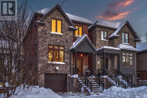 31B Royal York Rd, Toronto, ON, M8V2T3 | Card Image