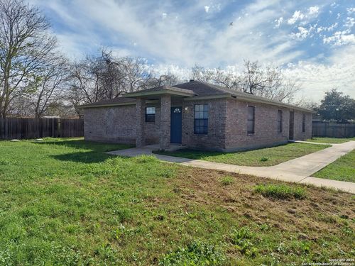 9510 Cross Rdg, San Antonio, TX, 78263-6237 | Card Image