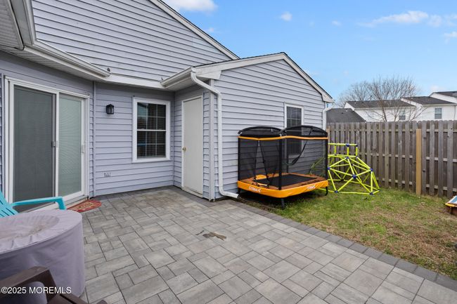 27 Schooners Sq, Condo with 2 bedrooms, 1 bathrooms and null parking in Freehold NJ | Image 25