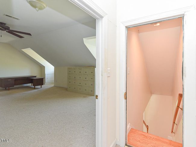 Interior - upstairs - OK | Image 29