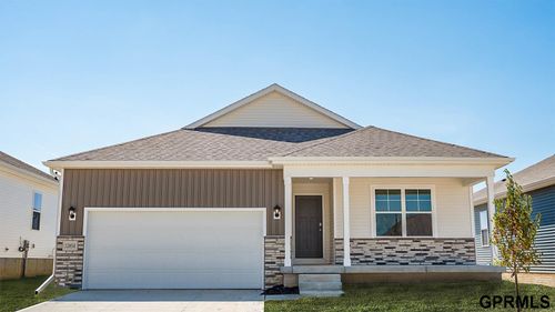 16509 Bondesson St, Bennington, NE, 68007-7505 | Card Image