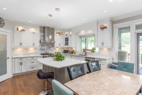 39188 Cardinal Dr, Squamish, BC, V8B0V3 | Card Image