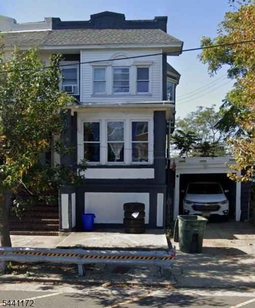 128 N Hartford Ave, Atlantic City, NJ, 08401-3515 | Card Image