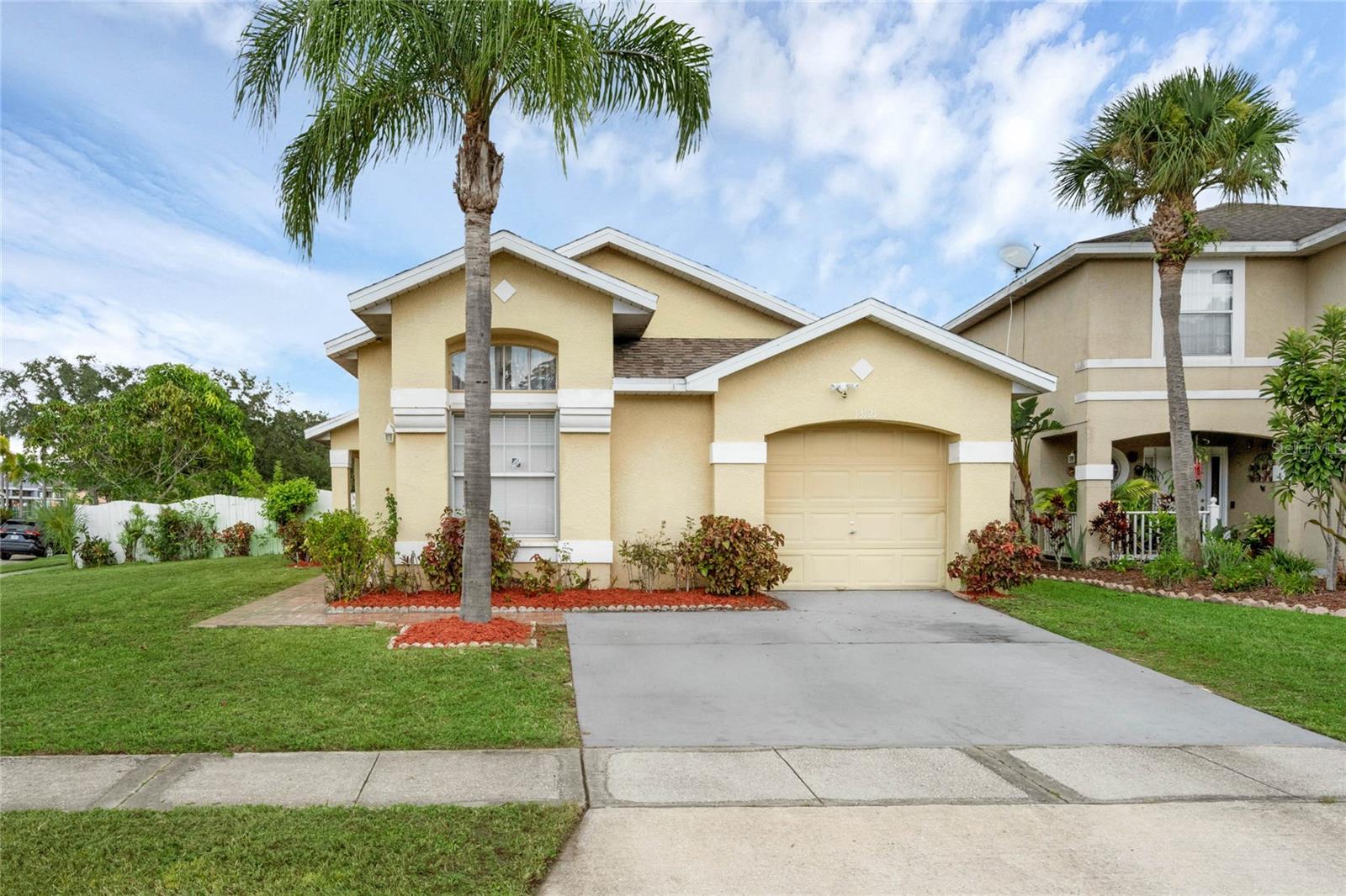 Meadowfield Dr, Orlando, FL 32824