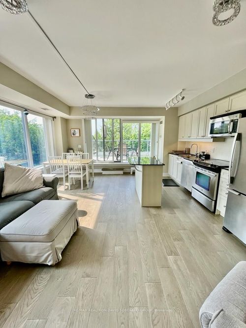 315-701 Sheppard Ave W, North York, ON, M3H0B2 | Card Image