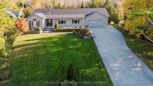 60 Miramichi Bay Rd, Port Elgin, ON, N0H2C6 | Card Image