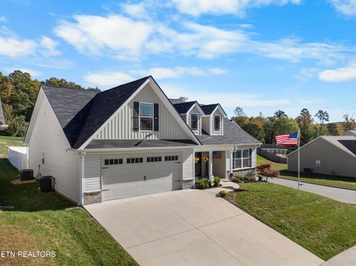 2508 Eppie Cove Ln, Knoxville, TN, 37931-4025 | Card Image