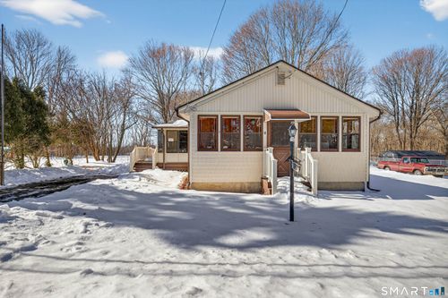 12 Pine St, Waterford, CT, 06385-2410 | Card Image