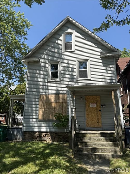 1600 Cleveland Ave, Niagara Falls, NY, 14305-2924 | Card Image