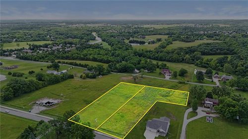 2100 Limit St, Leavenworth, KS, 66048 | Card Image