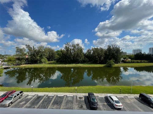 apt-505-16465 Ne 22nd Ave, North Miami Beach, FL, 33160-3725 | Card Image