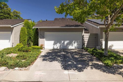 2120 Oneida Cir, Danville, CA, 94526-6266 | Card Image