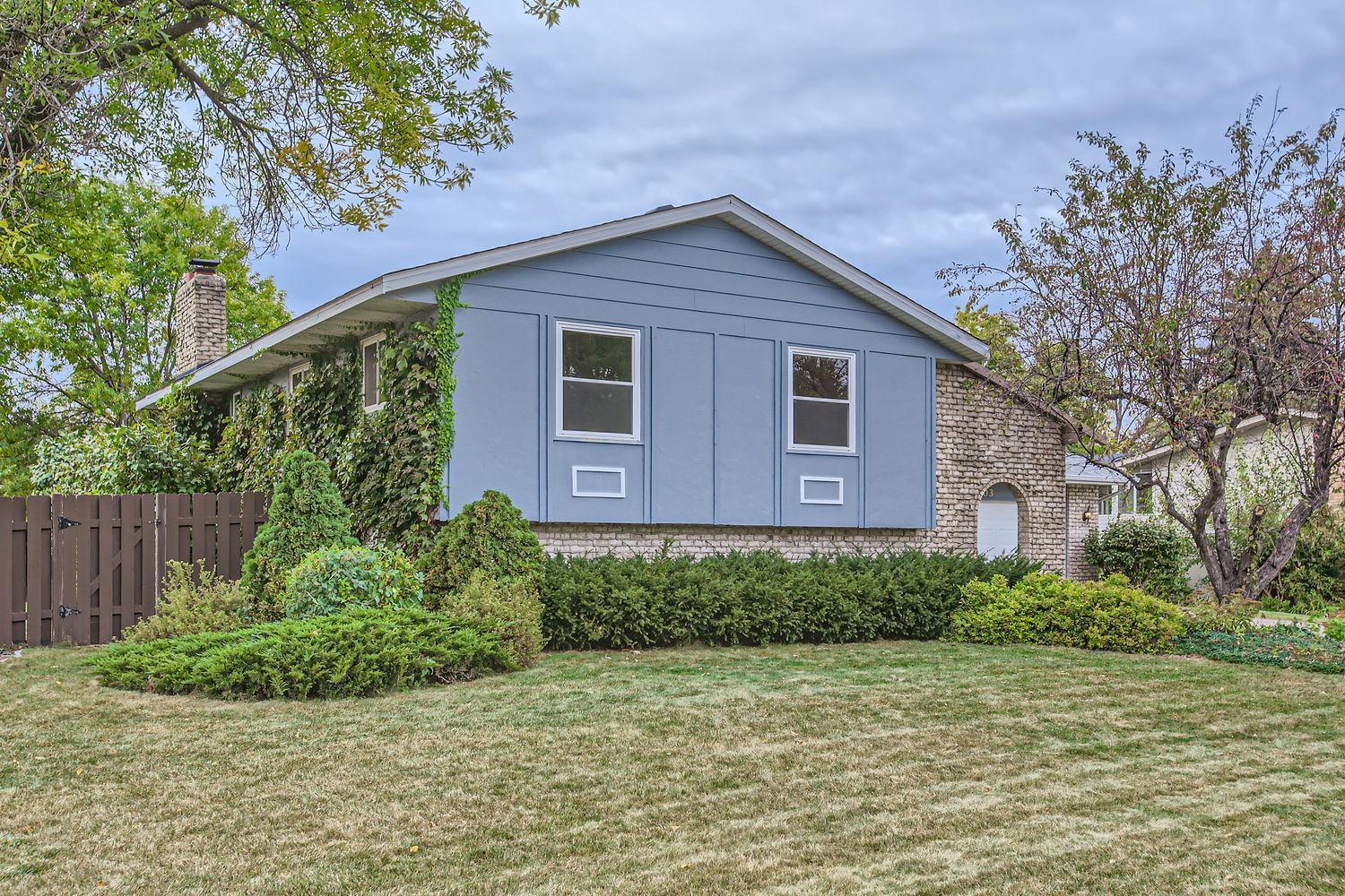 Hampshire Ave, Minneapolis, MN 55445