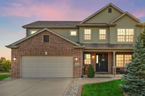 2801 Westwind Dr, Valparaiso, IN, 46385-7211 | Card Image