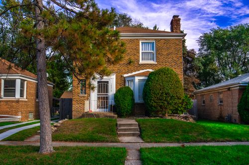 14213 S Michigan Ave, Riverdale, IL, 60827-2515 | Card Image