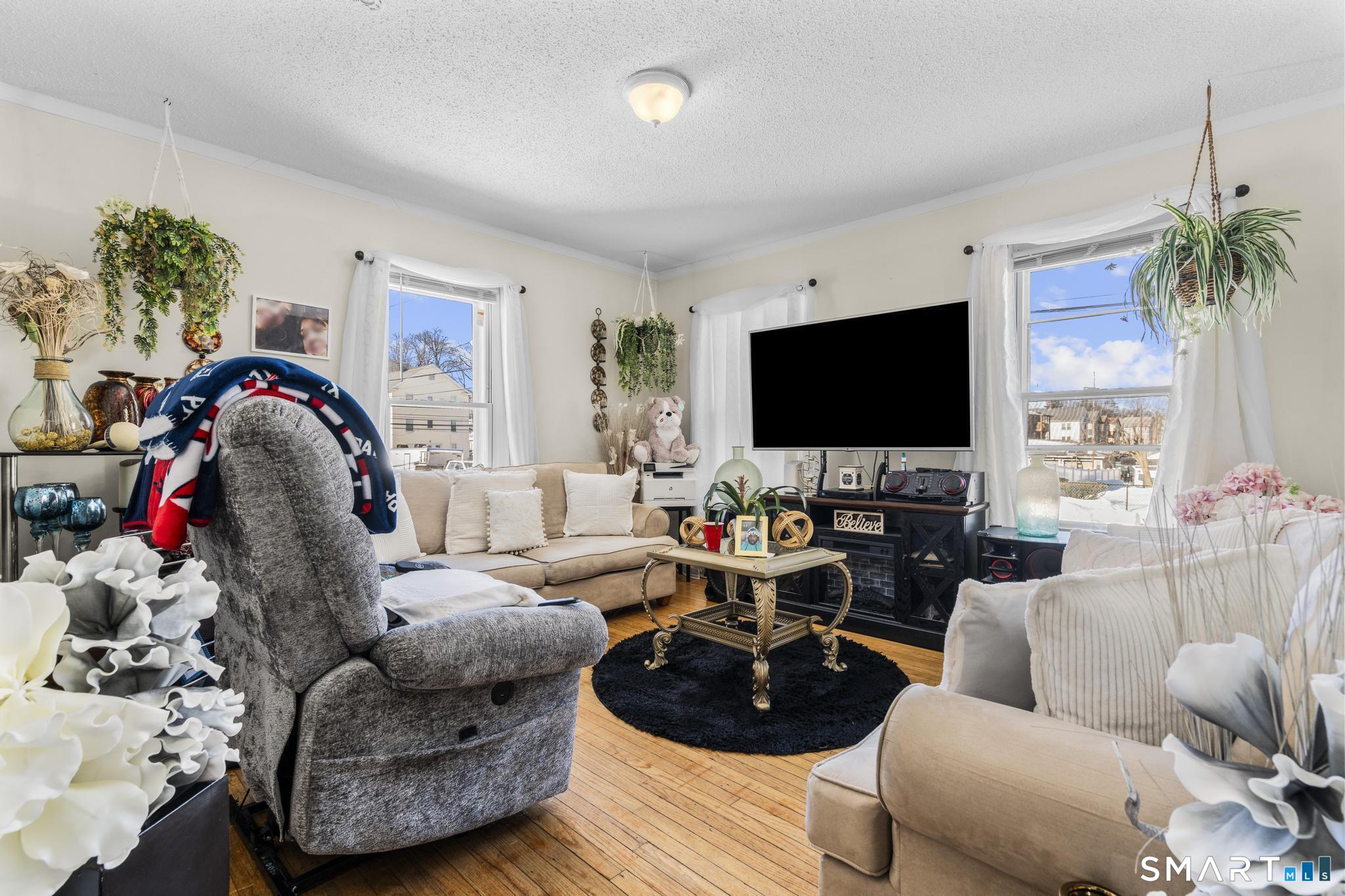 Residential Income in New Britain 5