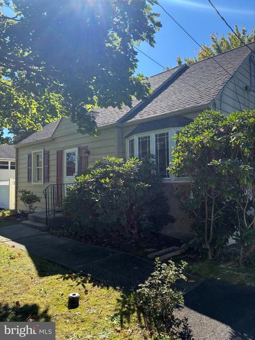 29 Catawba Ave, BLACKWOOD, NJ, 08012-1637 | Card Image
