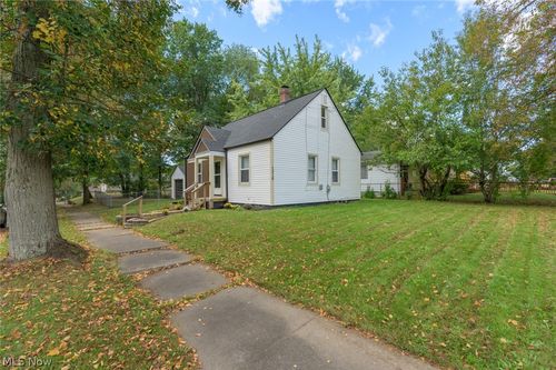 1316 Ottawa Ave, Akron, OH, 44305-2722 | Card Image