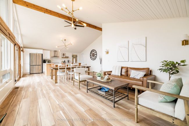 6 Bluff Point Dr, House other with 5 bedrooms, 2 bathrooms and 5 parking in Calabogie ON | Image 9