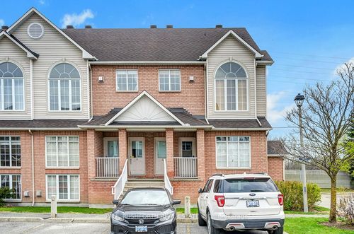 12-1701 Blohm Dr, Ottawa, ON, K1G6N6 | Card Image