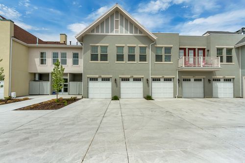 208-4951 W Waltana Way, South Jordan, UT, 84009-6052 | Card Image