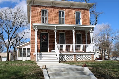 218 N Washington St, Shelbyville, IL, 62565-1685 | Card Image