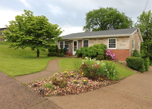 1107 Croxall Ave, Aliquippa, PA, 15001-4021 | Card Image