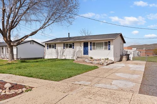 355 E 100 S, Morgan, UT, 84050-9529 | Card Image