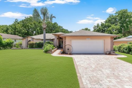 1304 Ariana Woods Cir, Auburndale, FL, 33823-9259 | Card Image