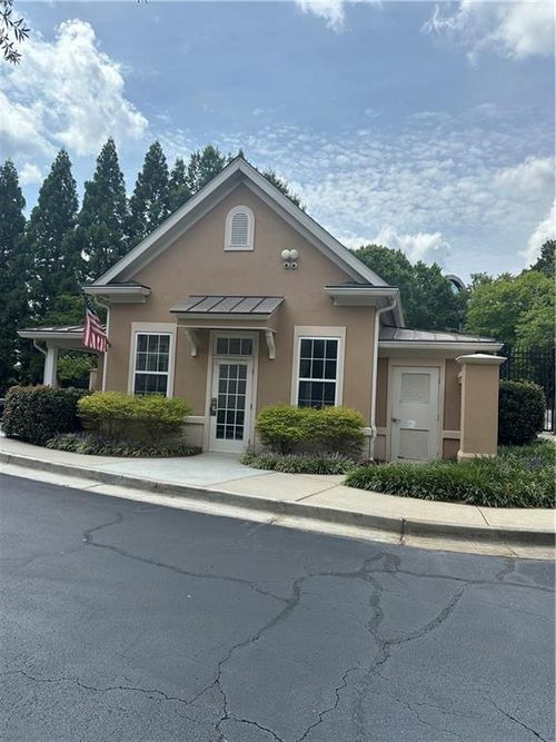 333 Ashford Cir, Atlanta, GA, 30338-2305 | Card Image