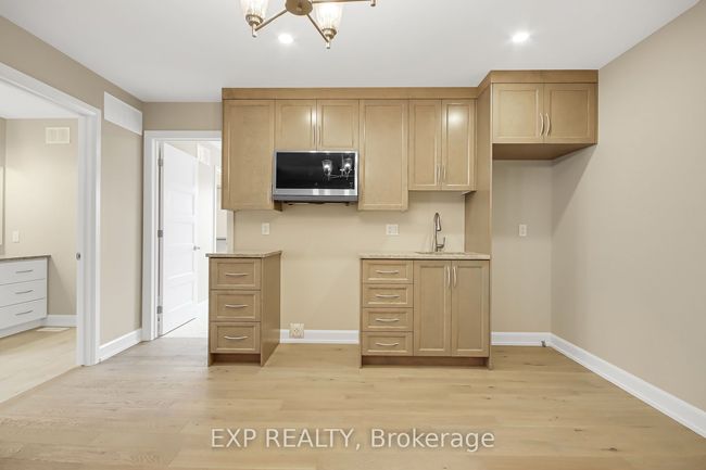 647 Parkview Terr, House other with 4 bedrooms, 4 bathrooms and 6 parking in Russell ON | Image 25