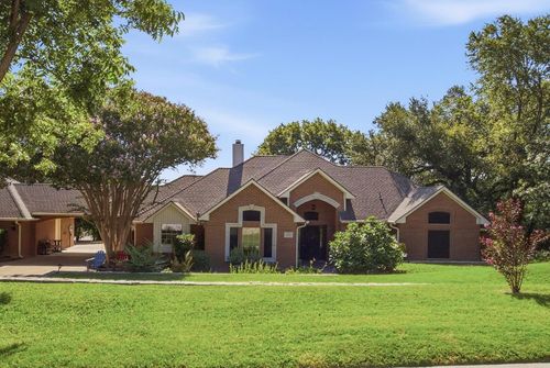 201 Coach House Cir, Fort Worth, TX, 76108-4741 | Card Image
