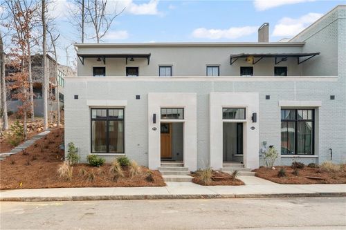 10879 Serenbe Ln, Chattahoochee Hills, GA, 30268-2495 | Card Image