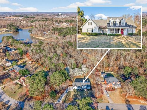 2245 Duncans Shore Dr, Buford, GA, 30519-6221 | Card Image