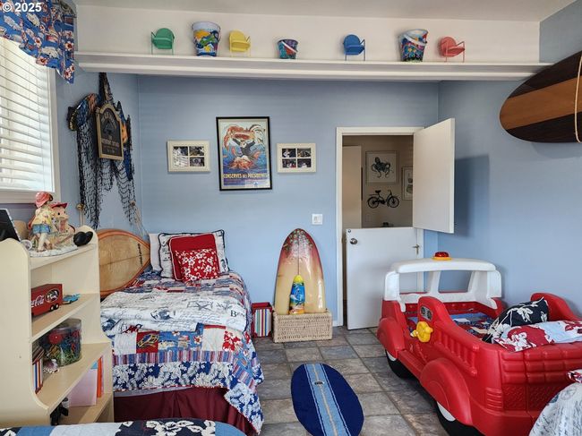 Bedroom-Main | Image 25