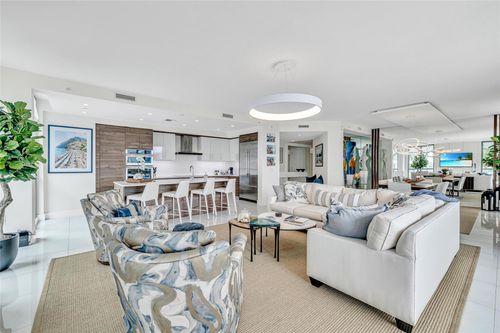 1701-100 E Las Olas Blvd, Fort Lauderdale, FL, 33301-2768 | Card Image