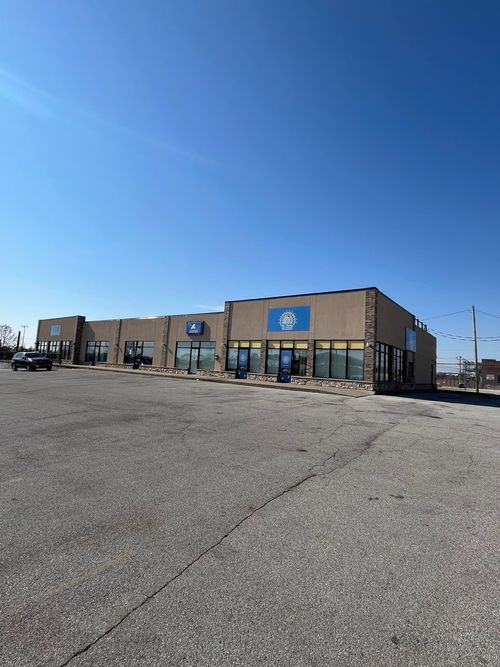 114 Myrtle St, Davenport, IA, 52802-1433 | Card Image