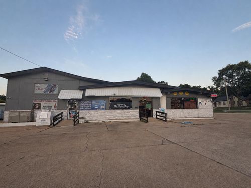 312 Porter Wagoner Boulevard, West Plains, MO, 65775 | Card Image