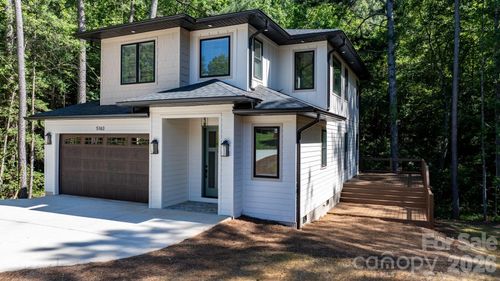 5163 Hurricane Hill Rd, Granite Falls, NC, 28630-8384 | Card Image