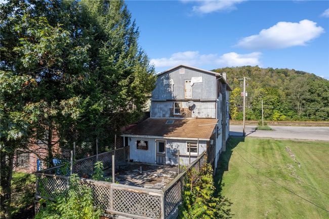 450 Latrobe Ave, Home with 0 bedrooms, 0 bathrooms and null parking in Confluence PA | Image 31