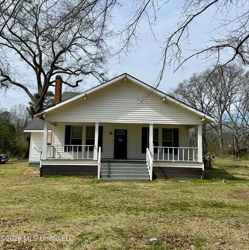 9724 Old Hillsboro Rd, Forest, MS, 39074-9835 | Card Image