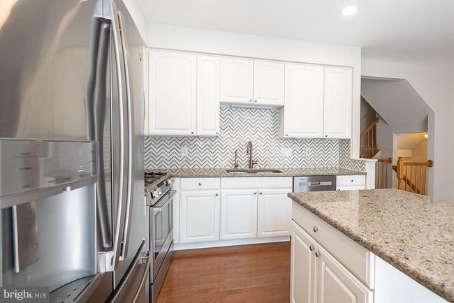 43229 Stillforest Ter, Townhouse with 4 bedrooms, 4 bathrooms and null parking in ASHBURN VA | Image 9