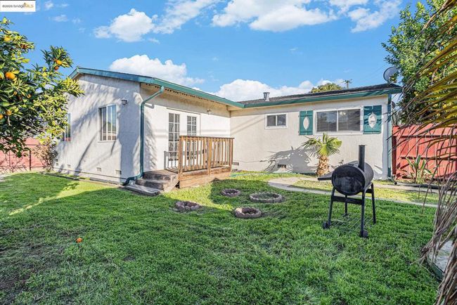 Rear Yard | Image 15