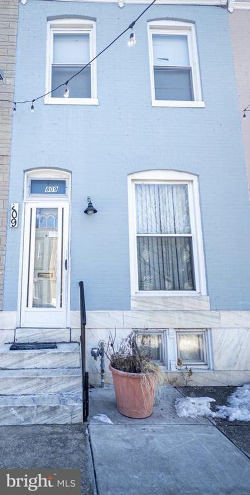 809 N Montford Ave, BALTIMORE, MD, 21205-1619 | Card Image
