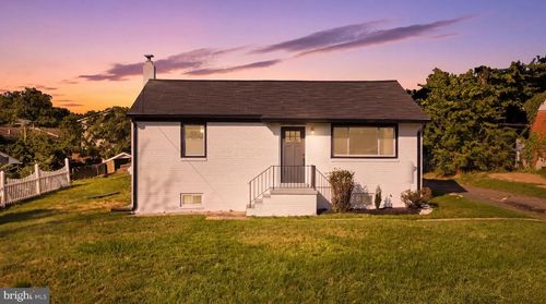 5805 Glen Rock Ave, Fort Washington, MD, 20744-3046 | Card Image