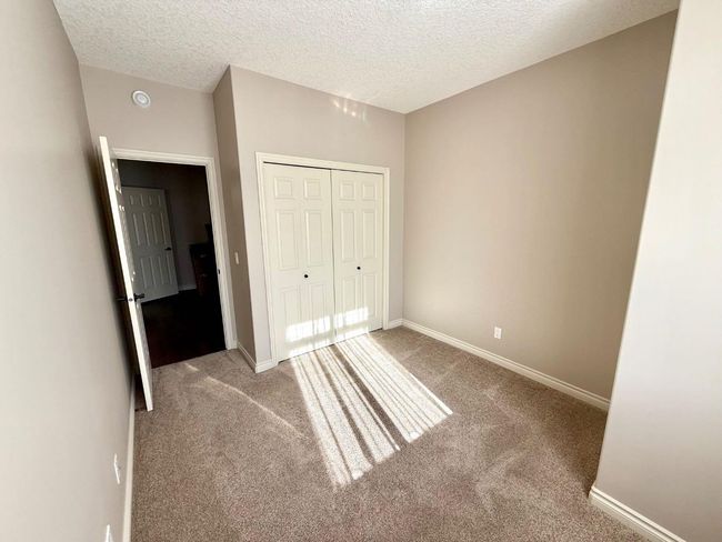 304 Sunvale Cres Ne, Townhouse with 2 bedrooms, 1 bathrooms and 2 parking in High River AB | Image 33