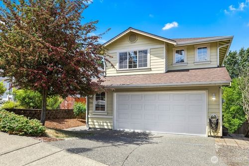 4206 S 137th St, Tukwila, WA, 98168-6203 | Card Image
